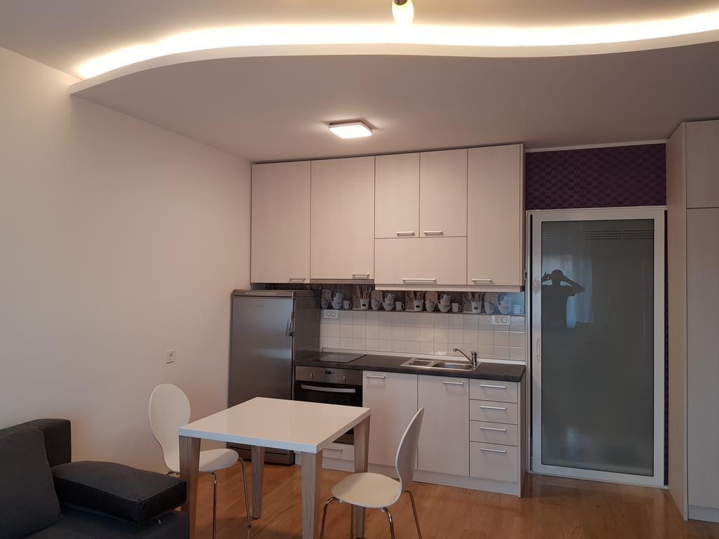 Sara - Modern Apartment In The City Center 诺威萨 外观 照片