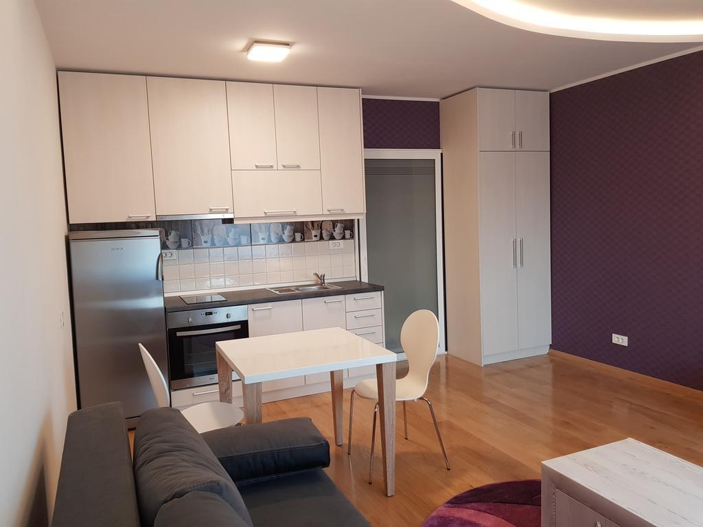 Sara - Modern Apartment In The City Center 诺威萨 外观 照片