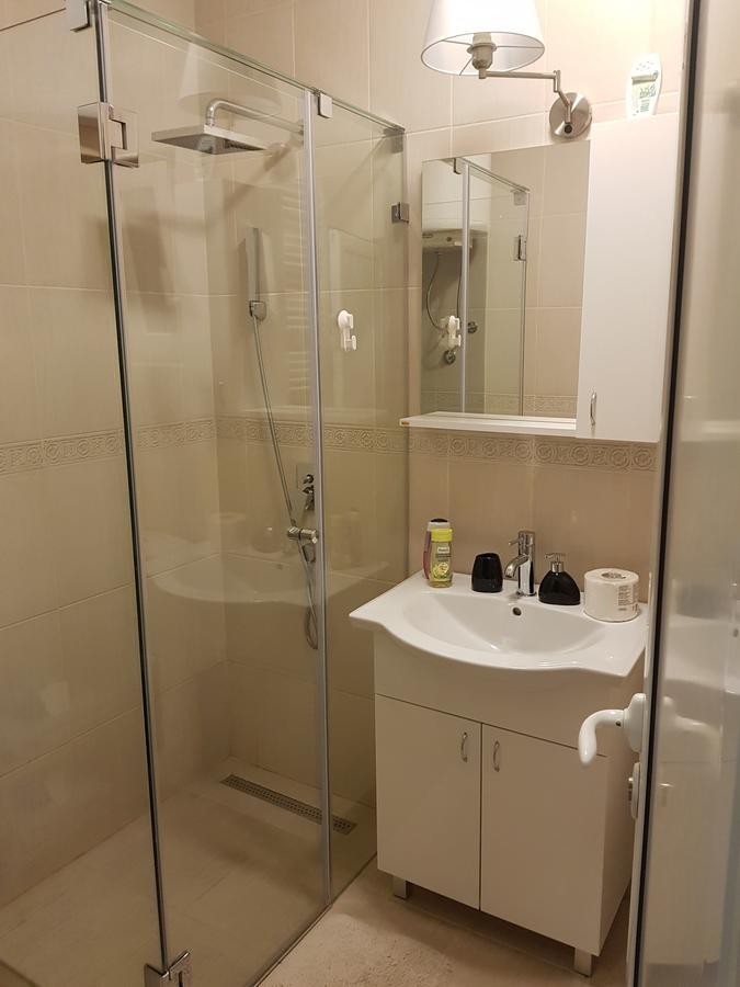 Sara - Modern Apartment In The City Center 诺威萨 外观 照片